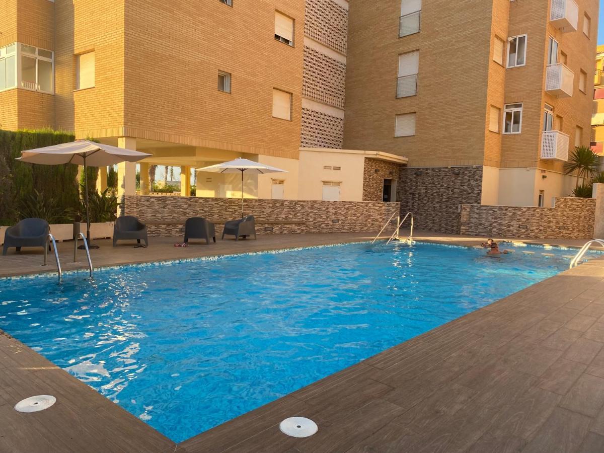 Apartamento A 100 Metros De La Playa Con Grande Terraza Y Vistas Al Mar Daimús Buitenkant foto