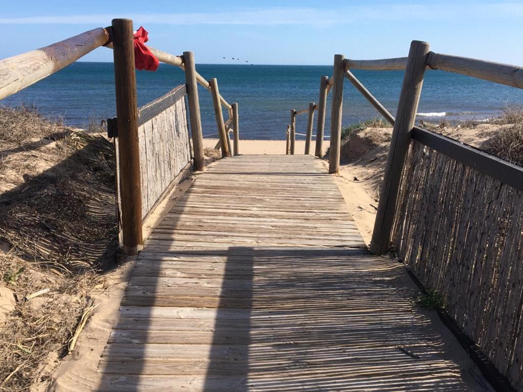 Apartamento A 100 Metros De La Playa Con Grande Terraza Y Vistas Al Mar Daimús Buitenkant foto