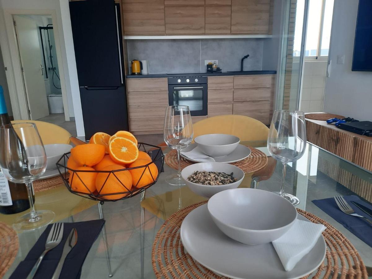 Apartamento A 100 Metros De La Playa Con Grande Terraza Y Vistas Al Mar Daimús Buitenkant foto